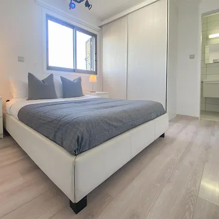 Phaedrus Living: City Flat Rafaella 6 Apartment Nikosia