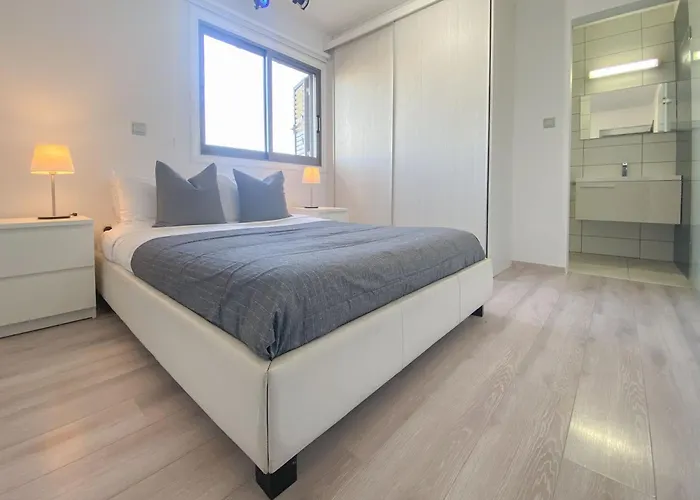 Phaedrus Living: City Flat Rafaella 6 Apartamento Nicosia
