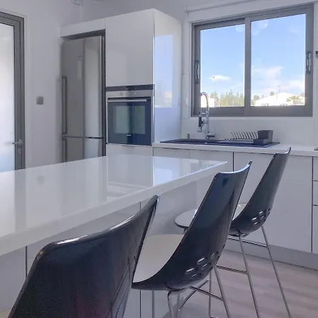 아파트 Phaedrus Living: City Flat Rafaella 6